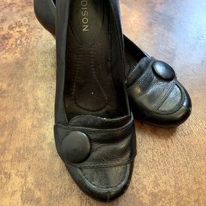Madison Black pumps size 8